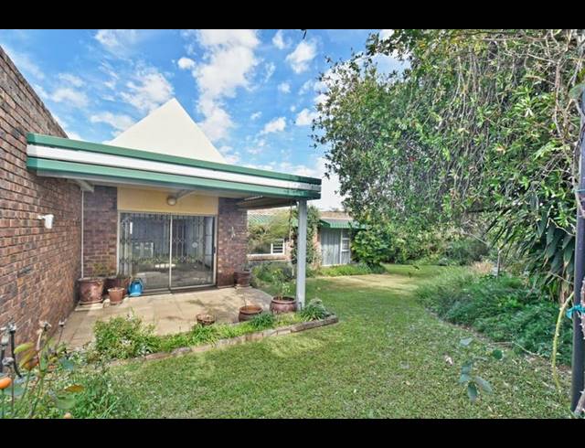 3 BEDROOM CLUSTER FOR SALE IN OAKDENE